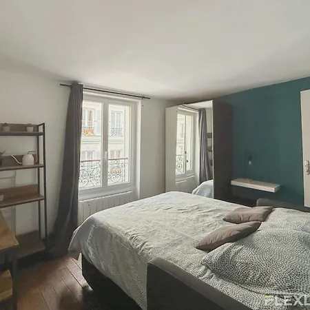 Flexliving - - Martyrs * Paris